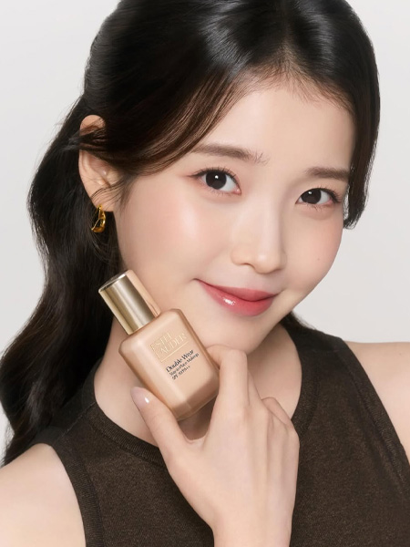 Estée Lauder endorsement